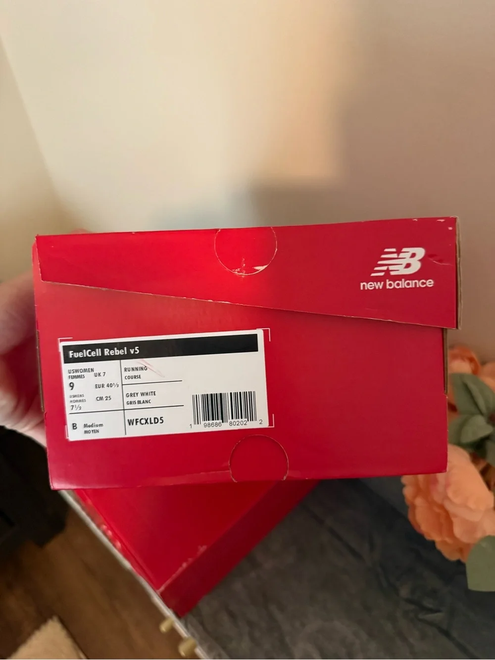 New Balance FuelCell Rebel v5- Grey White